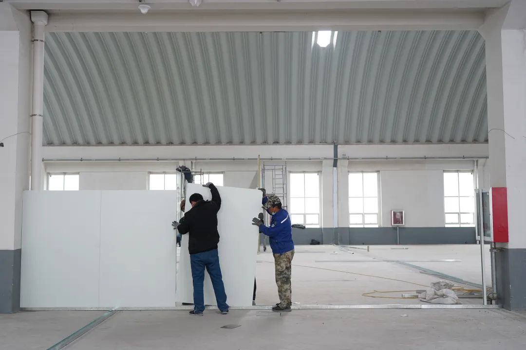 疫情就是命令，潔凈板材廠家宏鑫源緊急馳援多地方艙醫院建設(圖7)