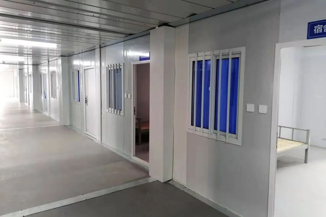 疫情就是命令，潔凈板材廠家宏鑫源緊急馳援多地方艙醫院建設(圖3)