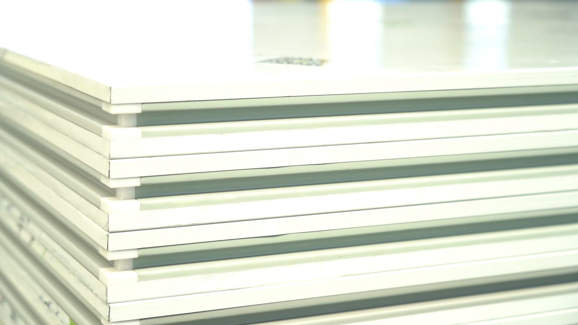 什么是手工潔凈板?(圖1) 什么是手工潔凈板?(圖1)